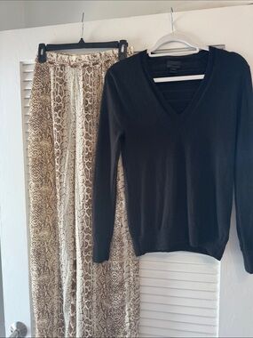 Wide Leg Pant and cashmere outfit !